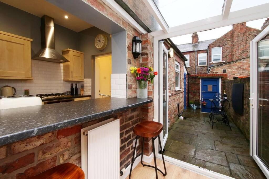 The River Walk House York Villa Exterior foto
